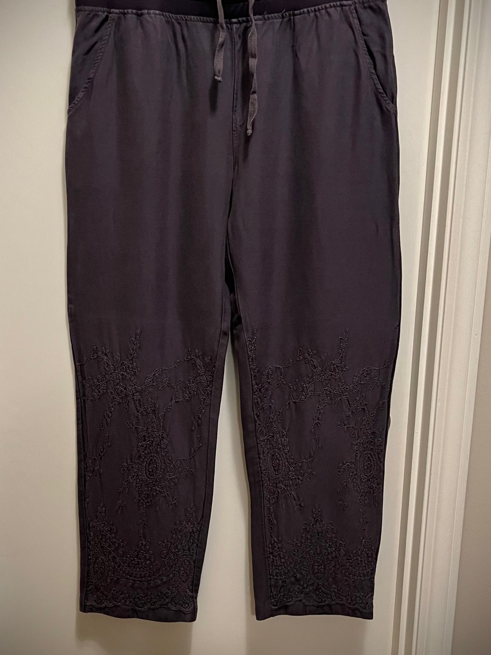 XCVI Charcoal Gray Embroidered Drawstring Joggers